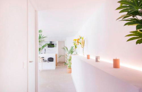 Countryside Elegant 4-Bedroom Suite, Pool & Garden - Foto 47