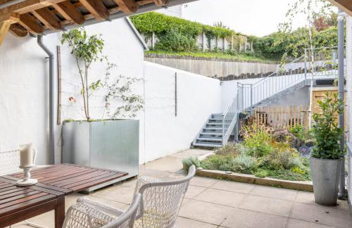 London House, a stylish family home for 6. - Foto 36