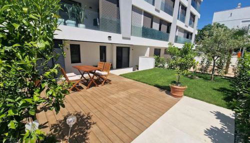 Luxury Modern apt w Garden, 3 min Walk to Beach - Foto 2, Garden view