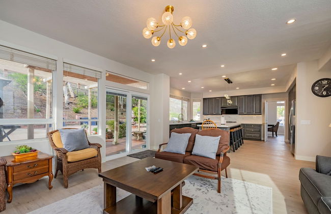 Newly Remodeled Suburban House - Foto 13