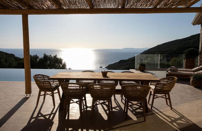 Villa Elysium Parga Luxury Detached Property in Private Grounds - Photo 9