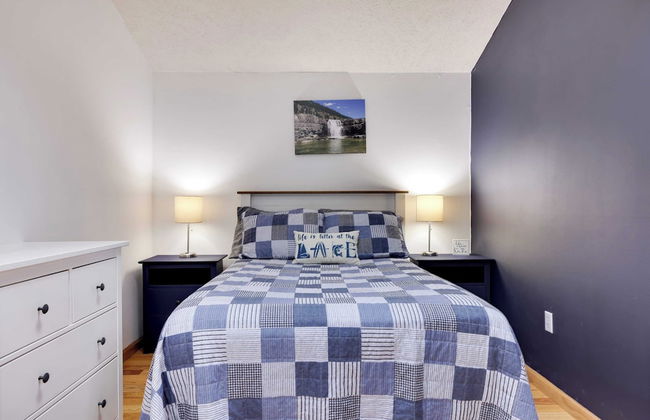 Chalet All Day Avantstay Lakeside, Firepit, Shared Pool - Foto 20