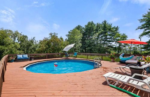 Cheerful Home | Fire Pit | Sleeps 8 - Foto 27