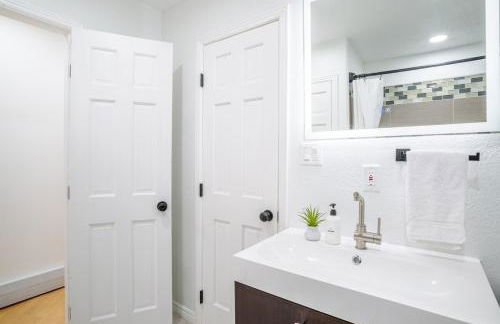 Boulder Luxury Getaway 7 acres River & Pond - Photo 8