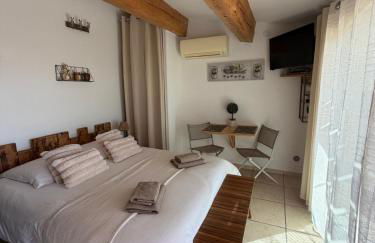 Studio dans maisonnette en pierre - Foto 4