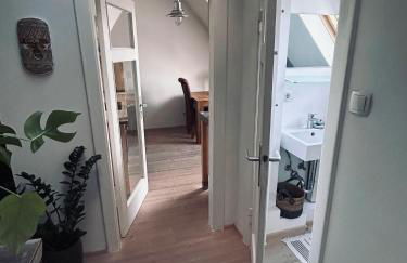 Sunlit Maisonette by the Alster - Photo 43