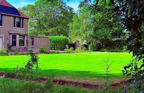 Red Roofs - 5BR Luxury - Large Gardens - EV Point - Near Edinburgh - Photo 6