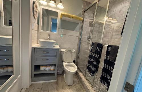 Sand Dollar Updated Kitchen Washer Dryer On River 1 Mile to Beach Sleeps 4 - Foto 9