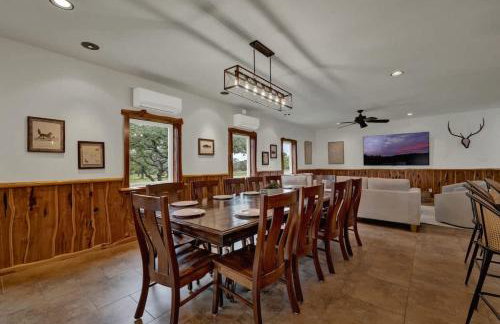 Oakridge Ranch: Pool + Hot-tub, Pickleball Court, Whiskey & Wine Room - Foto 56