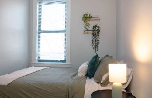 2 Blocks from TQL Stadium 2BR 1.5BA - Foto 5