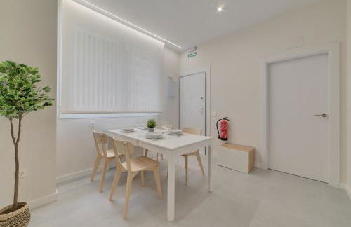 Apartamentos Pamplona Confort by Clabao - Photo 37
