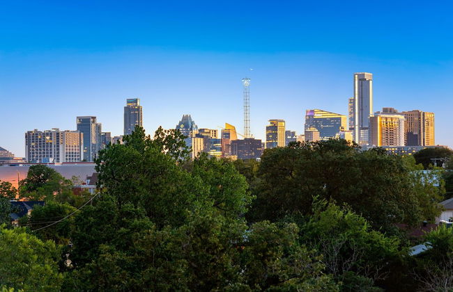 Rooftop Deck 5 Mins to Downtown - Photo 27