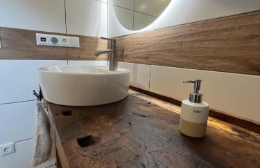 Lochhof Zwei - Eifelurlaub mit Farmcharme - Foto 1