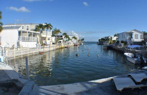 Pelican's Roost, Waterfront comfort at Venture Out - Foto 38