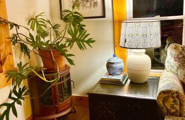 Charming 120-year-old farmhouse by the creek. - Foto 2