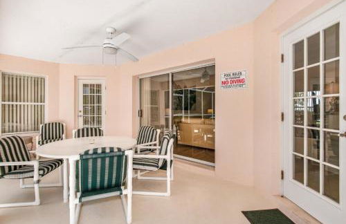 Van Ness Poolhome - Lake access 2mi - Photo 14