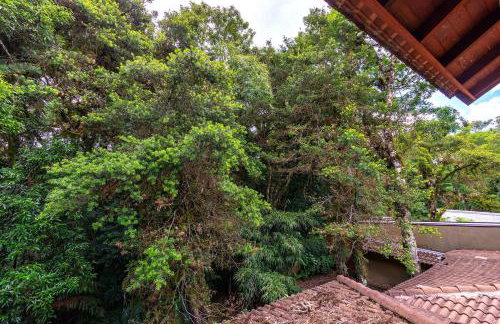 Linda casa em Canela - Jardim, Lareira e Conforto! - Foto 47