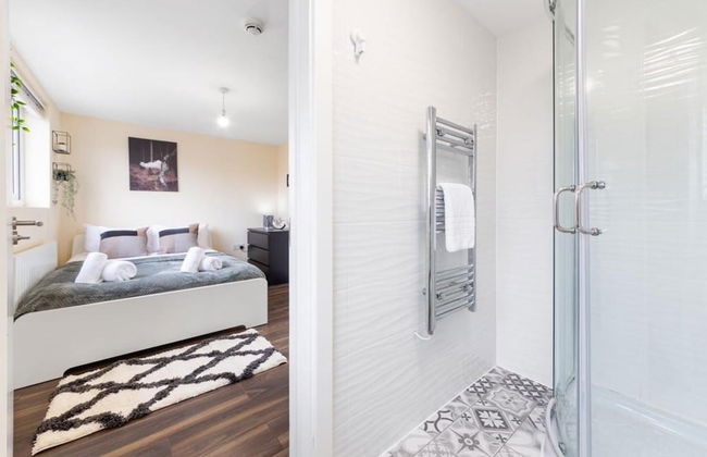 Remarkable 2 Double Bed Ensuite Room Isleworth TW7 - Foto 9