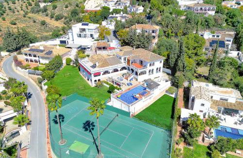 Most Luxurious Villa on the Costa del Sol - Photo 1