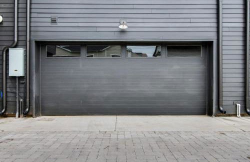 7BR Retreat, Rooftops, Garages, Walkable to Faves 5 Mins to Nissan Stadium, Less than 10 Mins to Broadway, 24 Hr Hospitality, Great for Groups - Foto 54