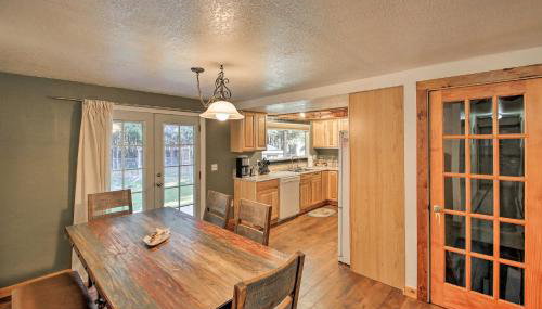 Quaint Priest Lake Cabin with Patio Less Than 1 Mi to Lake! - Foto 5