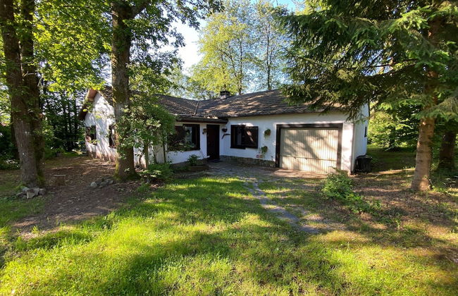 Charming Holiday Home With Garden - Photo 36