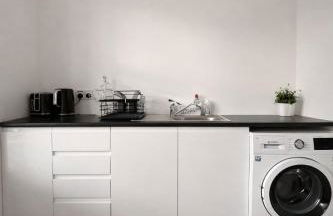 Cozy 1-Bed Flat Ideal for Short & Long Stays - Foto 7