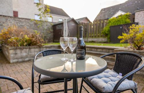 Bright House with Garden & Patio in Market Town - Foto 4