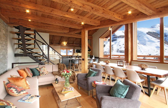 Chalet in Les Deux Alpes With Hot Tub - Foto 8