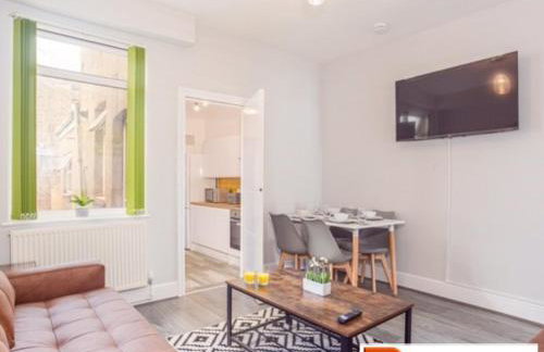 Darwin House -Gainsborough Luxury Contractor Home From Home & Family Getaway - Foto 7