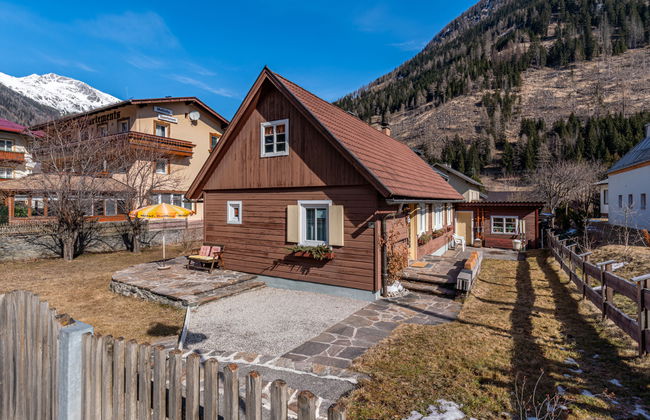 Elisabeth - Photo 26