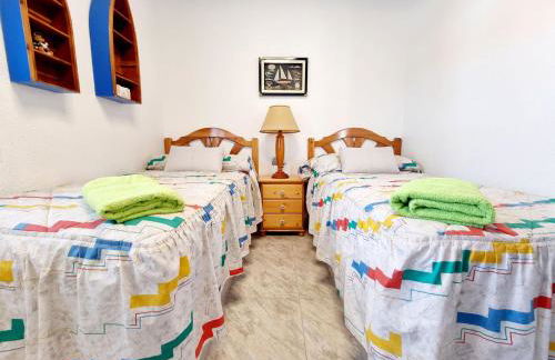 Charming Upper Bungalow with Terrace and Communal Pool in Torrevieja - Foto 20