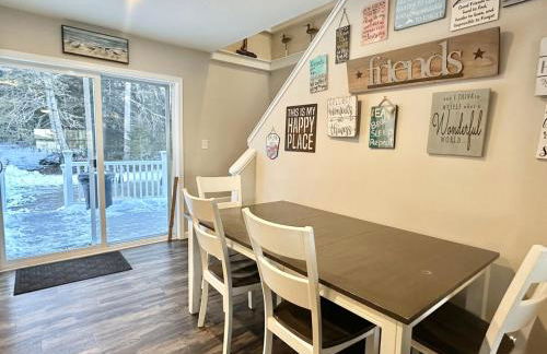 Waterfront Family & Pet Friendly Home with Hot Tub "Sandpiper Shores" - Foto 50