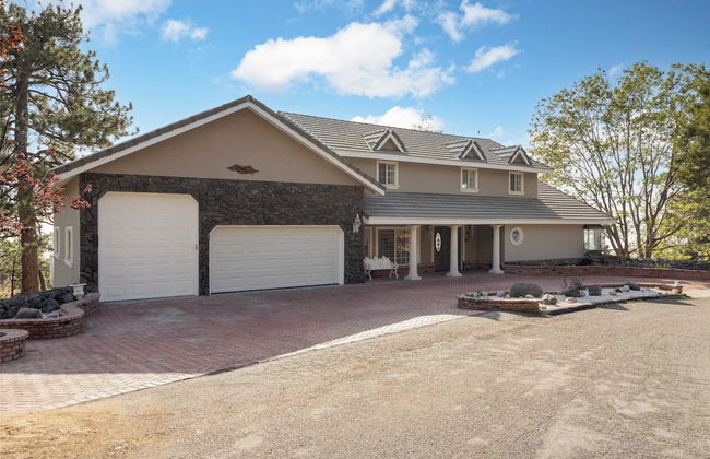 Views, Hot Tub, Firepit, Game Room, Playground Enchanted Forest by Avantstay - Foto 45