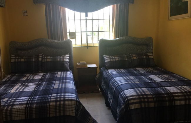 Mountain Top Villa - Photo 6