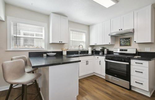 Pet-Friendly Private Cottage In Tahoe Park - Foto 9