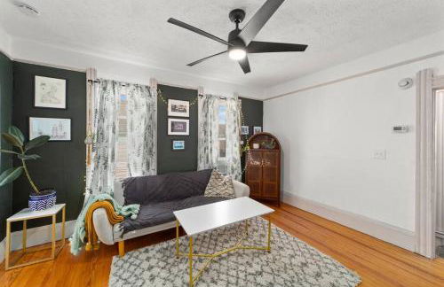 Pet Friendly 2BR in Little Italy # 3 - Foto 4