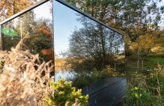 Cosy Mirrored House next to a Magical Swimming Lake - Foto 45