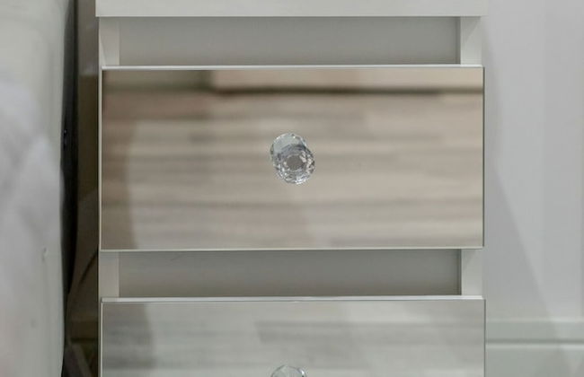 Apartment & Garden by Renters Prestige - Photo 4