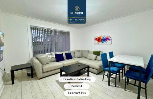 FERRY HOUSE - 4 Bed House, Great for Contractors, Fully Equipped, Private Parking, Easy Ring Road Access by SUNRISE LONG LETS and SERVICED ACCOMMODATION DUNDEE - Foto 1