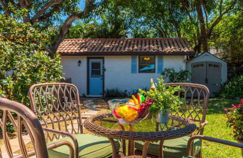 Birds of Paradise: Unwind in Nature's Embrace - Foto 74