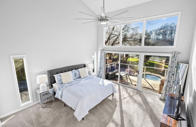 Sun Up, Sun Down by Avantstay Pool w/ Waterfall - Foto 24