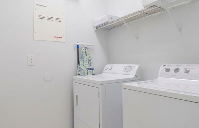 150 Stunning 4BD Perfect for Your Vacation - Foto 11