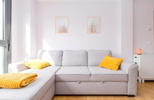 Bonito piso con piscina y garaje - Foto 6