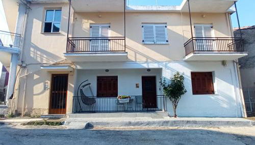 Lucy's cozy house in the castle - Foto 4