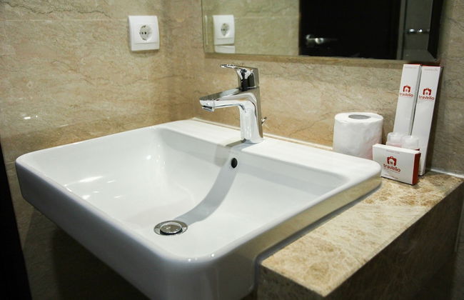 Brand New Studio @ Menteng Park Apartment - Photo 16