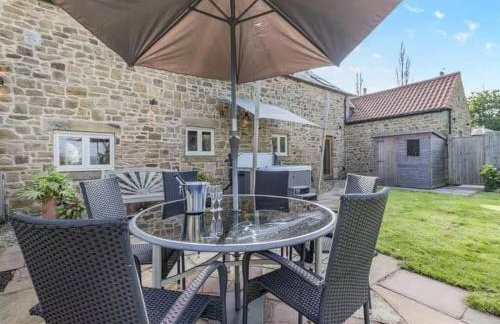 Cosy Home from Home, Private Hot tub, Sunset Views - Foto 8