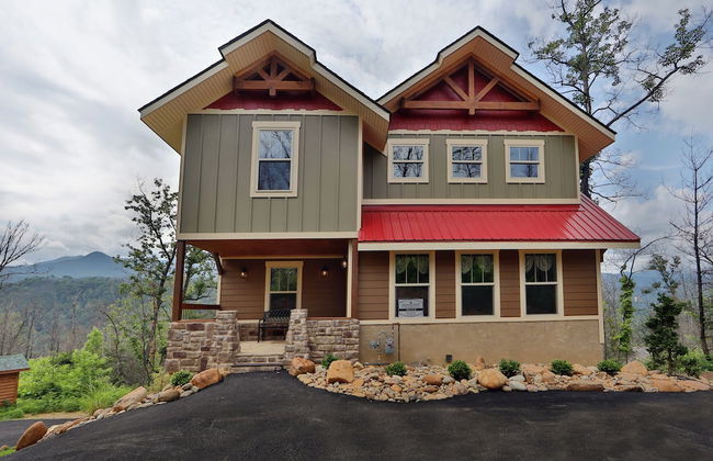 Above It All - Four Bedroom Cabin - Foto 1
