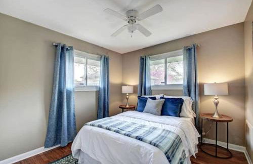 Spacious 4BR Near Convention Center-Family Friendly - Foto 4