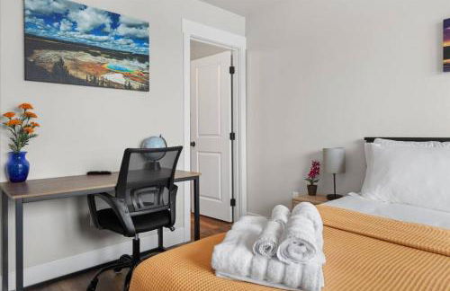 Crash with Class in this Townhome - Foto 17